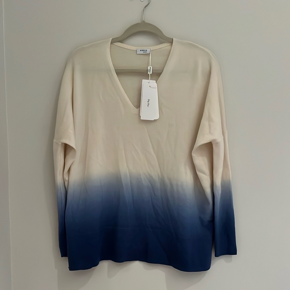 Akris Punto Cream Sweater